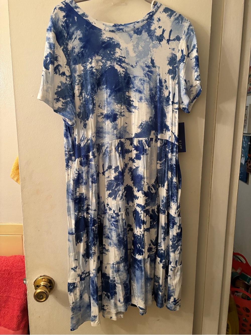 Apt. 9 Blue and White Tie-Dye Short Sleeve Midi Dress